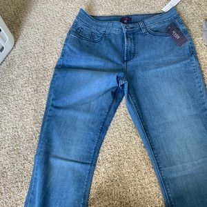 Jeans NWT